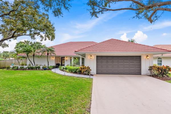 Burwick, 4 Wycliff Ct, Palm Beach Gardens, Florida 33418, image 1