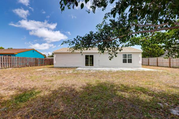 Lyngate, 2050 SE Triumph Rd, Port St. Lucie, Florida 34952, image 2