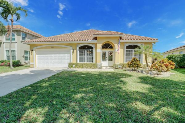 Emerald Isle At Lake Charleston, 7529 Prescott Ln, Lake Worth Beach, Florida 33467, image 1