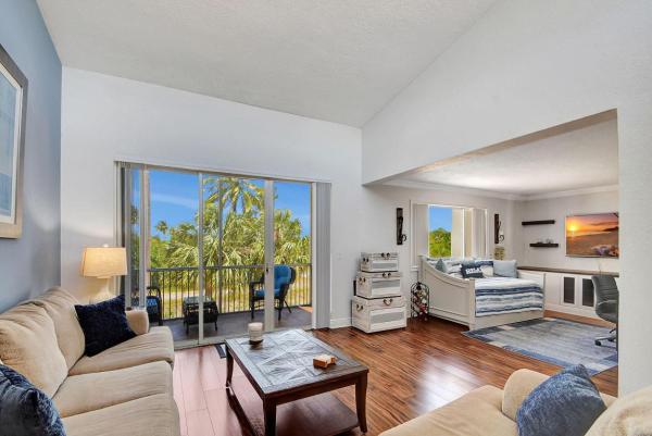 Boundbrook, 2561 Boundbrook Blvd #205, West Palm Beach, Florida 33406, image 1
