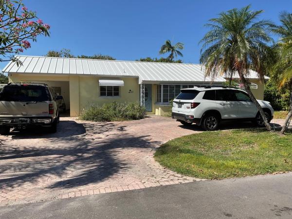 Palm Beach Shores Residential, 309 Cascade Ln, Palm Beach Shores, Florida 33404, image 1