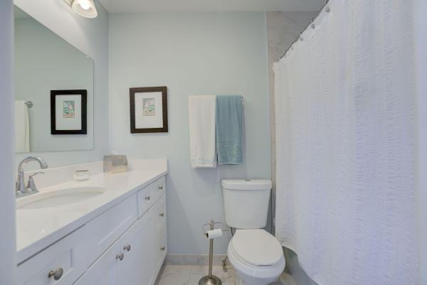 Riverbend Country Club, 18580 SE Wood Haven Ln #L, Jupiter, Florida 33469, image 1