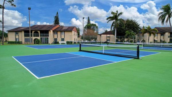 Pine Ridge 3, 302 Pine Ridge Cir #B-2, Greenacres, Florida 33463, image 2