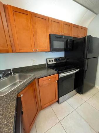 Pine Ridge North 2, 616 Sea Pine Way #D1, Greenacres, Florida 33415, image 3