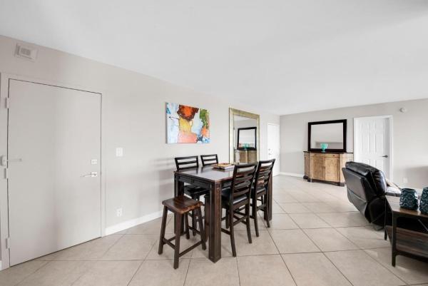 Embassy Tower, 2701 N Ocean Blvd #5C, Fort Lauderdale, Florida 33308, image 1