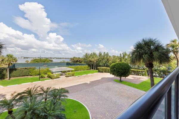 Halcyon Of Palm Beach, 3440 S Ocean Blvd, Palm Beach, Florida 33480, image 2