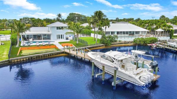 Hunt Club Colony, 19 Saddleback Rd, Tequesta, Florida 33469, image 1