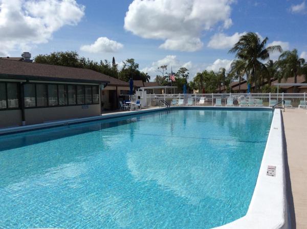 Pine Ridge South 4, 416 Pine Glen Ln #B-2, Greenacres, Florida 33463, image 1