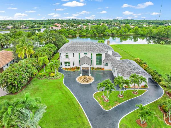 Lexington Of Sherbrooke, 6825 W Calumet Cir, Lake Worth Beach, Florida 33467, image 1