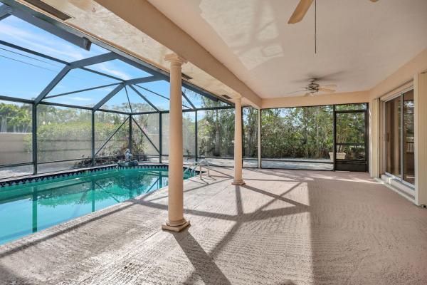 Amesbury Circle Of Greenview Shores 2, 2198 Amesbury Cir, Wellington, Florida 33414, image 2