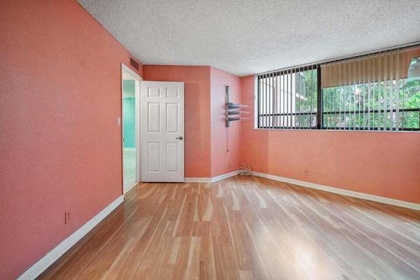 Presidential Golfview, 1850 N Congress Ave #311, West Palm Beach, Florida 33401, image 1