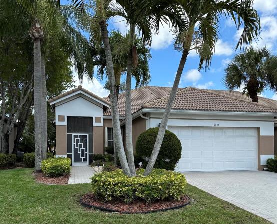 Ashford Green At Aberdeen, 6935 Cairnwell Dr, Boynton Beach, Florida 33472, image 1