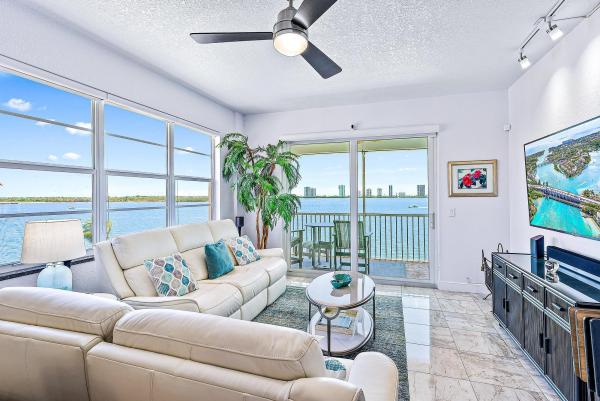 Paradise Harbour, 100 Paradise Harbour Blvd #501, North Palm Beach, Florida 33408, image 1