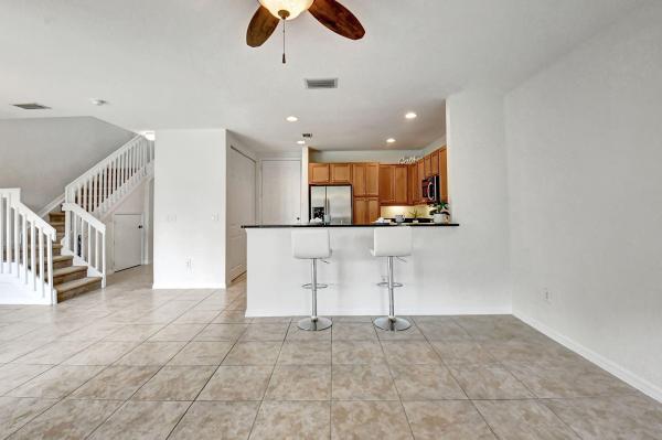 The Village At Swinton Square, 106 S Longport Cir #14H, Delray Beach, Florida 33444, image 3