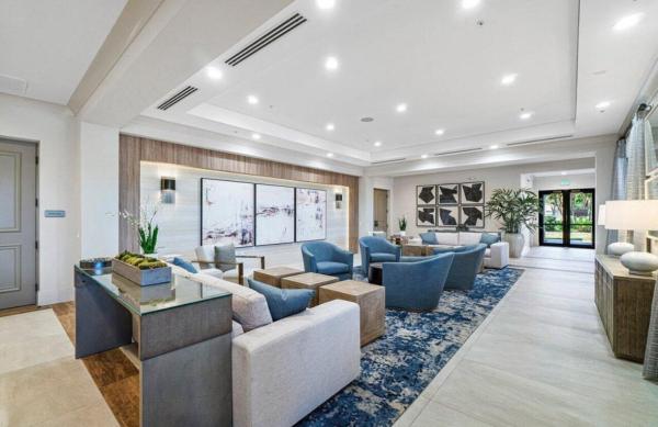 Valencia Pointe, 7386 Greenport Cv, Boynton Beach, Florida 33437, image 2