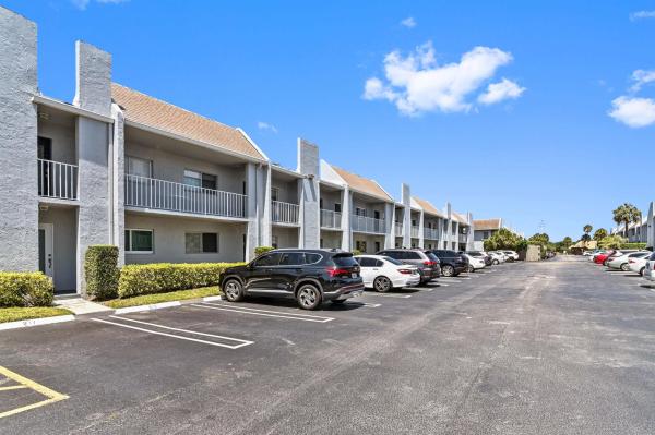 Sabal Pine South, 2820 SW 22nd Ave #215, Delray Beach, Florida 33445, image 1