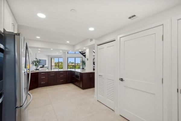 Delray Harbor Club, 1035 SE 6th Ave #36, Delray Beach, Florida 33483, image 2