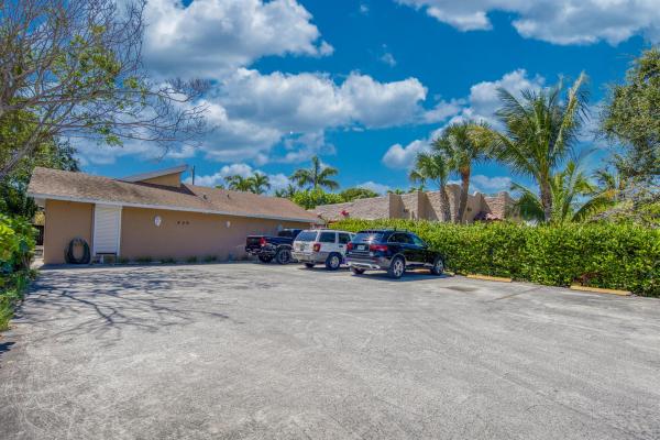 Pedro, 809 N Federal Hwy #3, Lake Worth Beach, Florida 33460, image 1