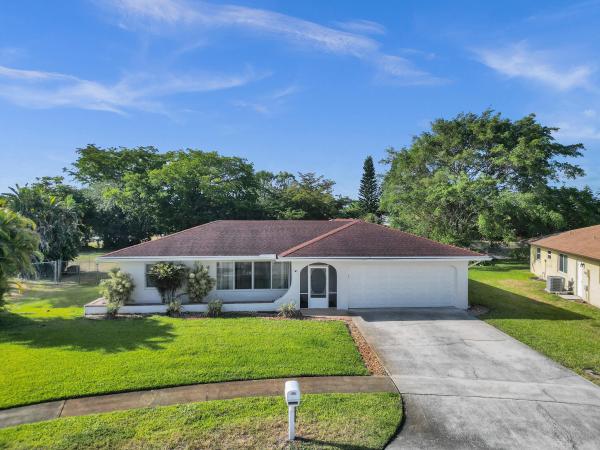 Palmetto Pines, 4536 Avalon St, Boca Raton, Florida 33428, image 1