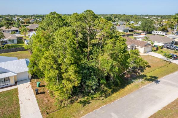 Swan Park, 565 SW Fairview Ave, Port St. Lucie, Florida 34953, image 2
