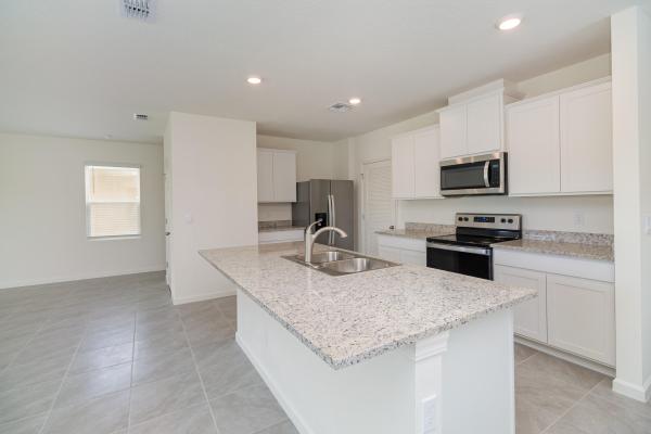 Morningside Palm Breezes Club, 573 Sea Spray Dr, Fort Pierce, Florida 34945, image 1