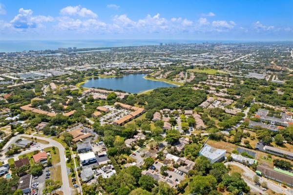 Windwood, 3127 Kingswood Ter, Boca Raton, Florida 33431, image 1