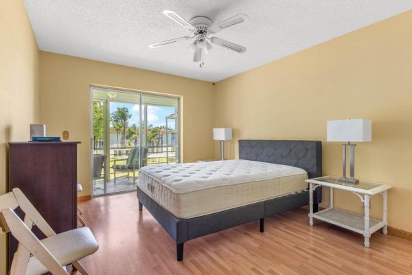 Regal Palms, 3100 Springdale Blvd #307, Palm Springs, Florida 33461, image 3