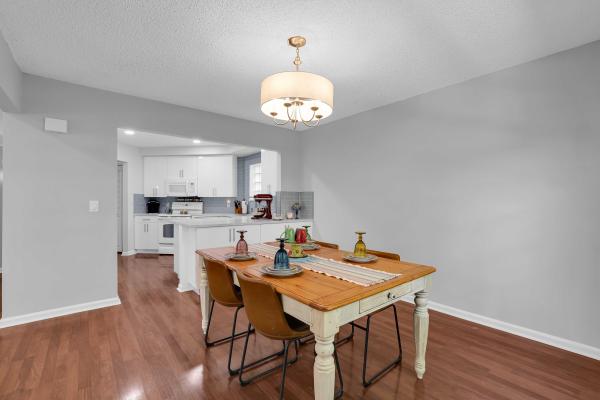 Weybridge Townhomes, 103 Weybridge Cir #D, Royal Palm Beach, Florida 33411, image 3