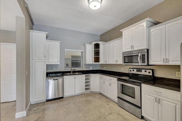 Park Place, 1620 Presidential Way #108, West Palm Beach, Florida 33401, image 1