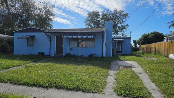Golfview Heights, 916 Troy Blvd, West Palm Beach, Florida 33409, image 1