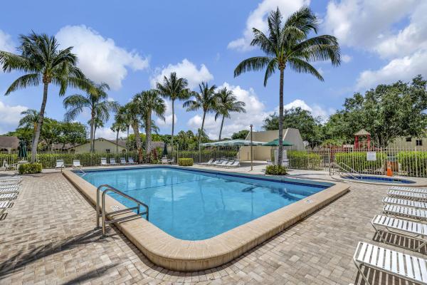 Village Of Boca Barwood, 23359 SW 55th Way #H, Boca Raton, Florida 33433, image 3