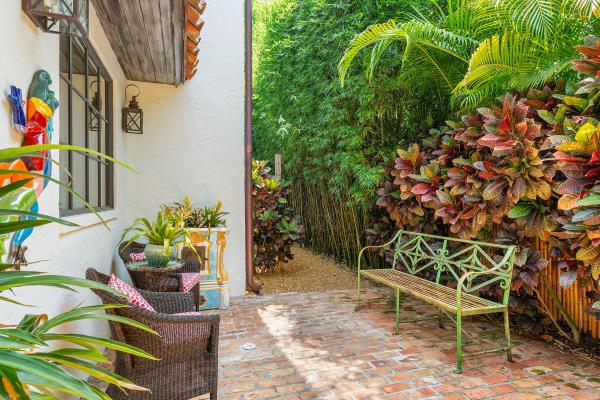 Royal Park, 420 Brazilian Ave, Palm Beach, Florida 33480, image 2