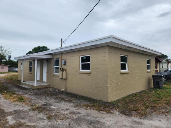 Highland Park, 1106 N 17th N St, Fort Pierce, Florida 34950, image 1