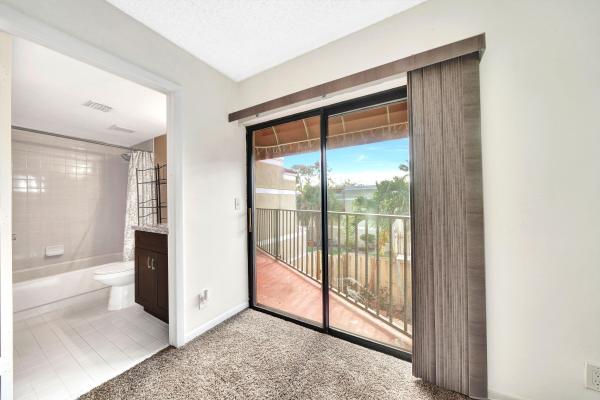 Chateau Wood, 3750 Village Dr #D, Delray Beach, Florida 33445, image 2