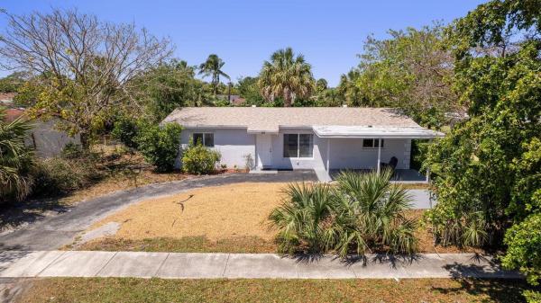 Pleasant Ridge, 309 NW 3rd St, Deerfield Beach, Florida 33441, image 1