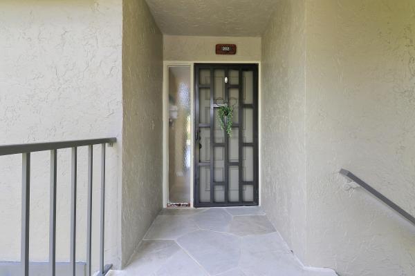 Fairway Park At Indian Spring, 5701 Fairway Park Dr #202, Boynton Beach, Florida 33437, image 2