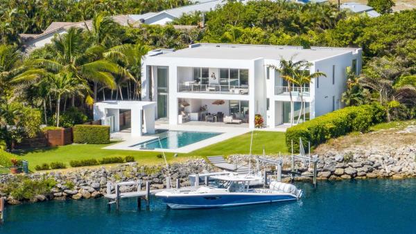Okey Estates, 807 Bailey St, Boca Raton, Florida 33487, image 1