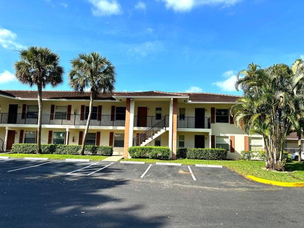 Rosewood, 9845 Three Lakes Cir, Boca Raton, Florida 33428, image 1