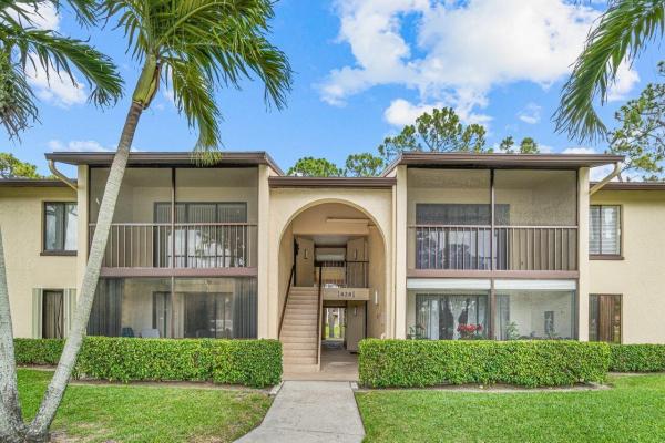Pine Ridge North 2, 626 Sea Pine Way #C2, Greenacres, Florida 33415, image 1