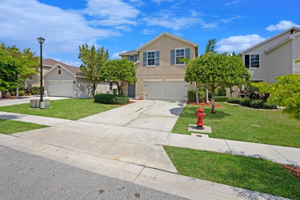 Haverhill Pointe, 4979 Haverhill Pointe Dr, Haverhill, Florida 33415, image 1