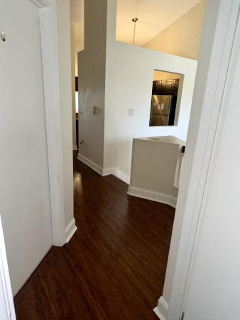 The Sterling Villages Of Palm Beach Lakes, 18305 Glenmoor Dr, West Palm Beach, Florida 33409, image 2
