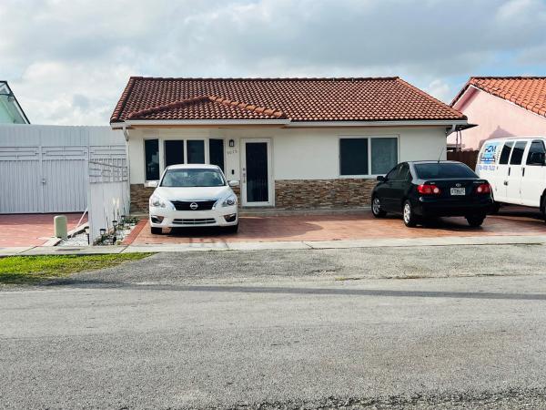 Maria Teresa, 9076 NW 113th St, Hialeah Gardens, Florida 33018, image 1