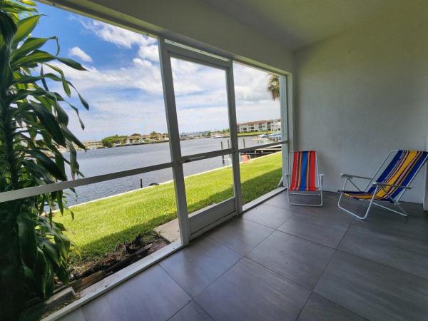 North Palm Beach Village, 412 Northlakee Ct #2, North Palm Beach, Florida 33408, image 1