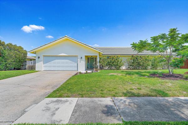 Tequesta Pines, 89 Hickory Hill Rd, Tequesta, Florida 33469, image 1
