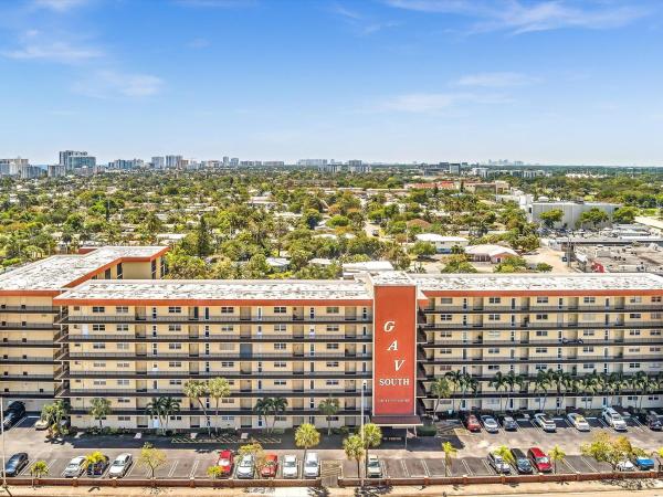 Garden Aire Village South, 2350 NE 14th St Cswy #502, Pompano Beach, Florida 33062, image 1