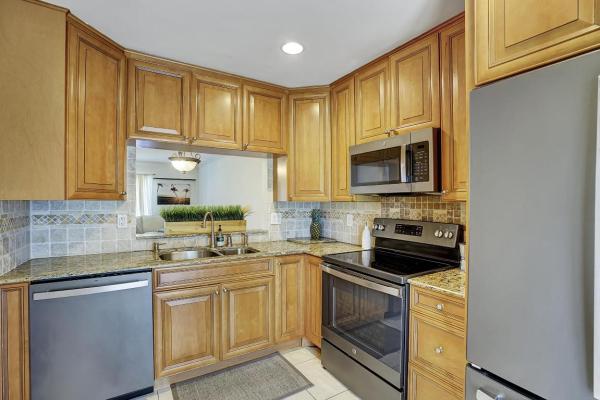 Boca Isle, 105 Tropic Isle Dr #29U, Delray Beach, Florida 33483, image 1
