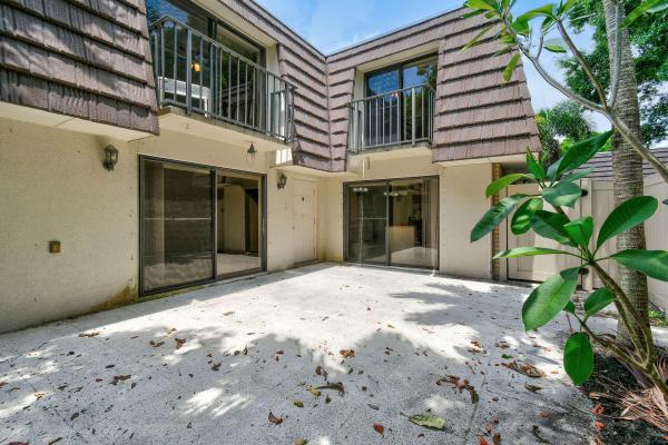 Heritage Village Of Palm Beach Lakes, 8019 80th Way, West Palm Beach, Florida 33407, image 1
