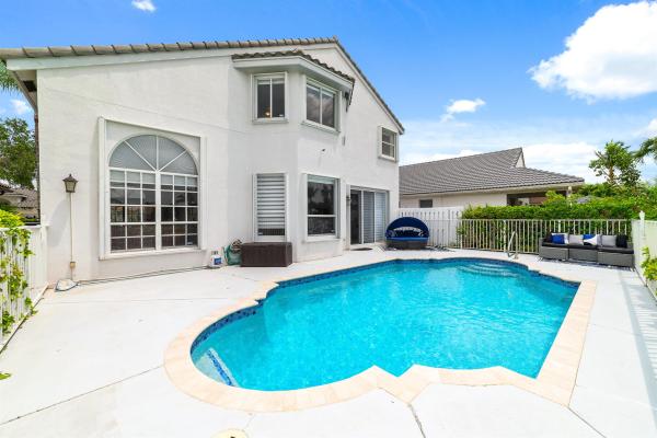 Bay Meadow Village, 6691 Remington Pl, Lake Worth Beach, Florida 33463, image 1