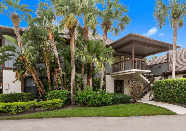 La Quinta, 13368 Polo Rd #C202, Wellington, Florida 33414, image 1