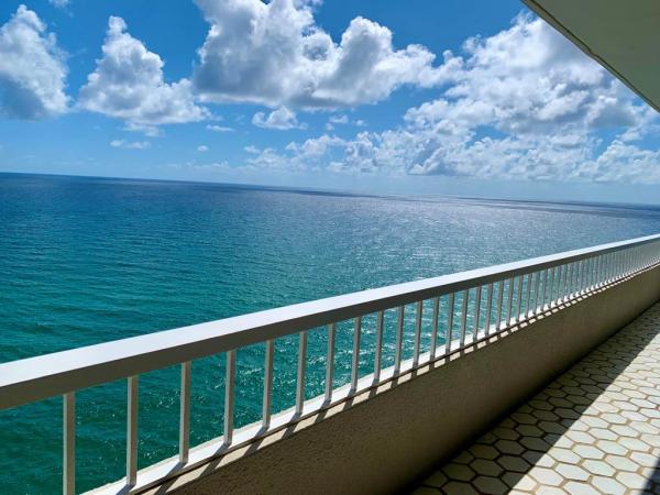 Water Glades, 5540 N Ocean Dr #Ph-A, Riviera Beach, Florida 33404, image 1